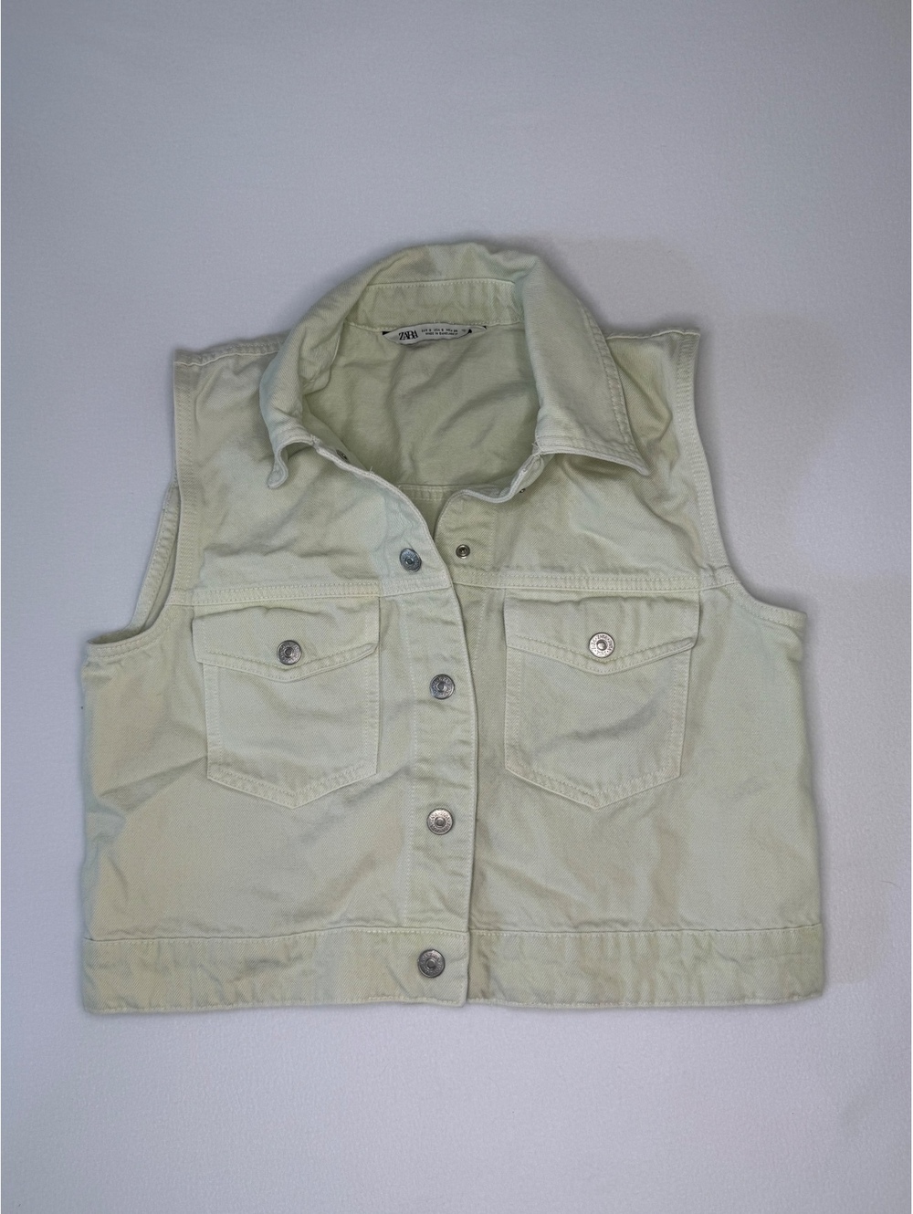 Zara Pale Sage Green Cropped Denim Vest Button Front Trucker Jacket Size S